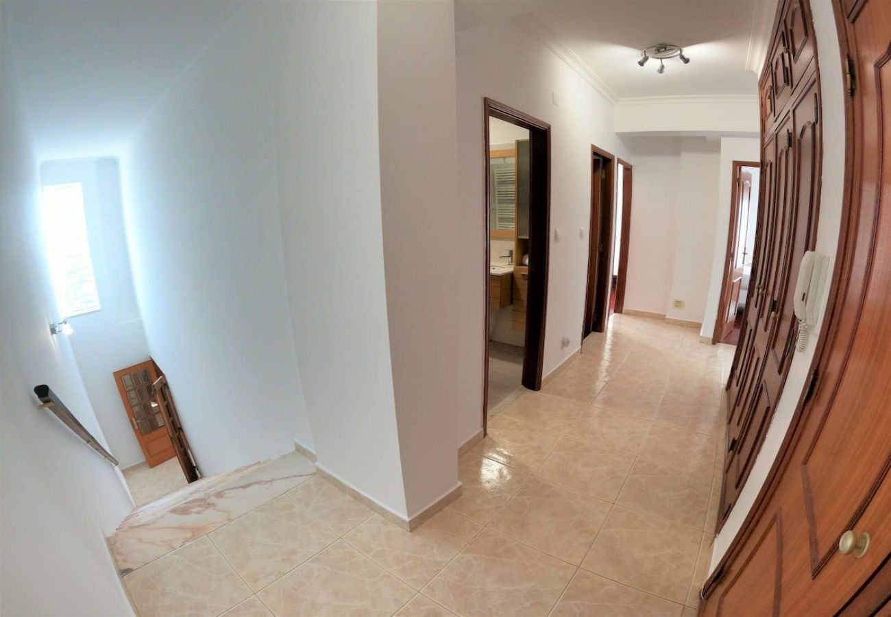 Apartment in Algueirão - Sintra, T3 duplex com terraço e vistas maravilhosas, Tapada das Mercês, Sintra