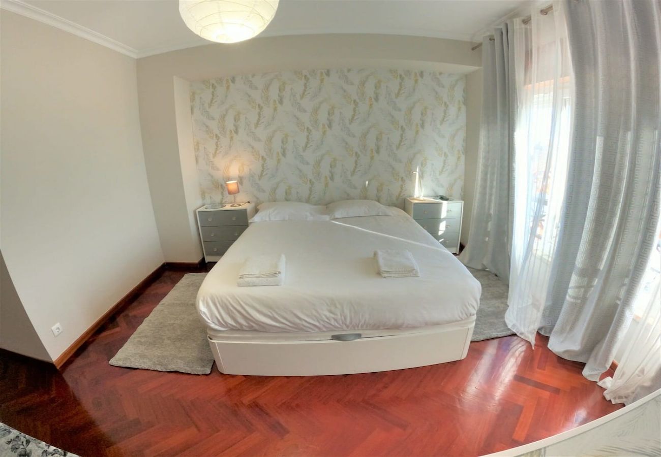 Apartment in Algueirão - Sintra, T3 duplex com terraço e vistas maravilhosas, Tapada das Mercês, Sintra