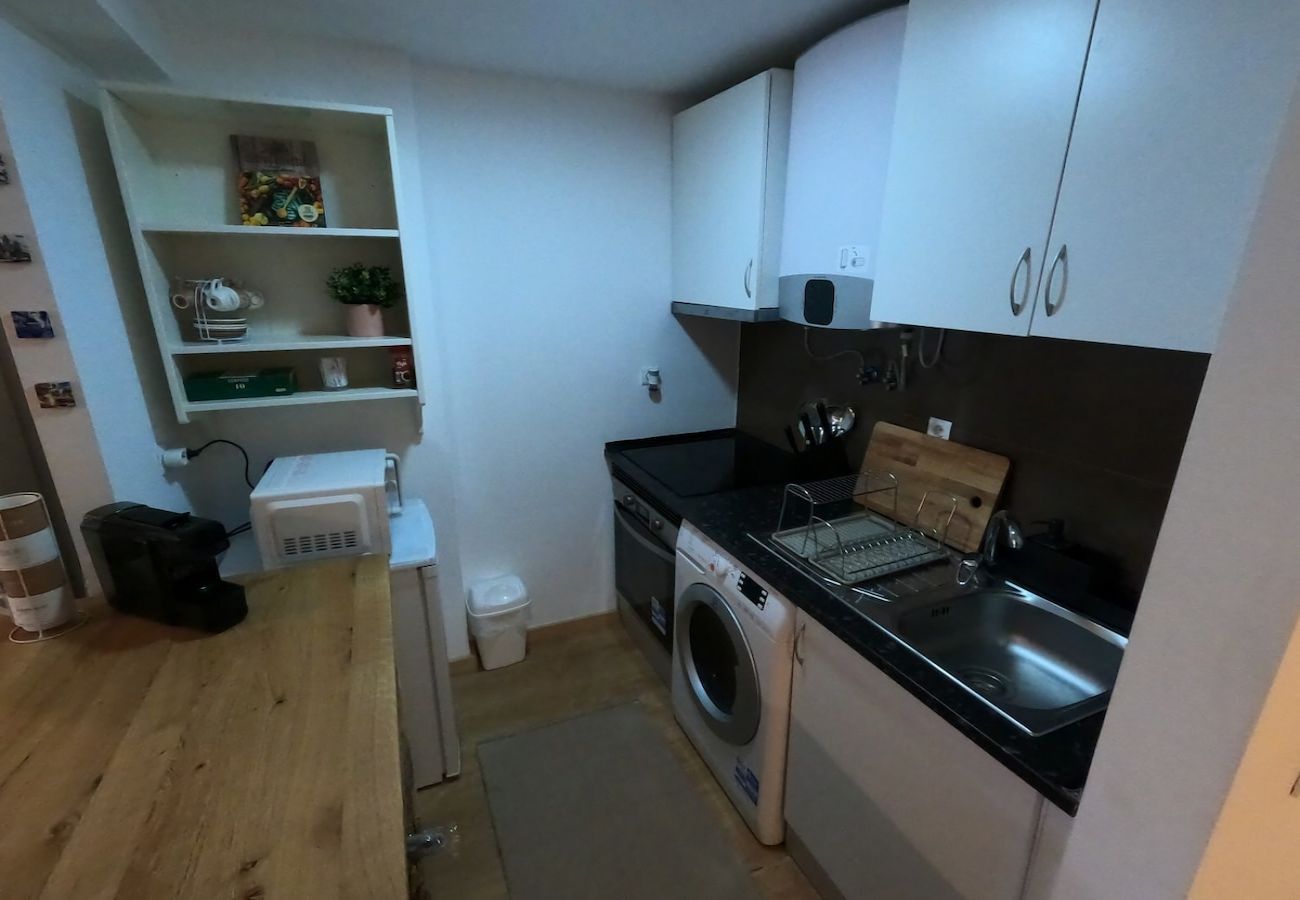 Studio in Paço de Arcos - Lisboa, acolhedor estúdio em Paço de Arcos, Oeiras, Lisboa