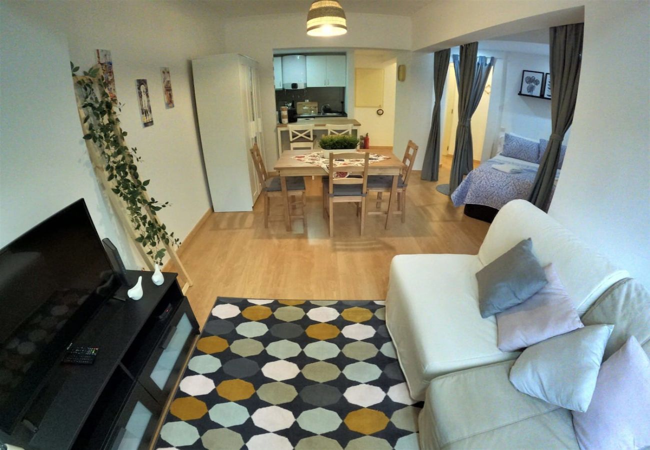 Studio in Paço de Arcos - Lisboa, acolhedor estúdio em Paço de Arcos, Oeiras, Lisboa