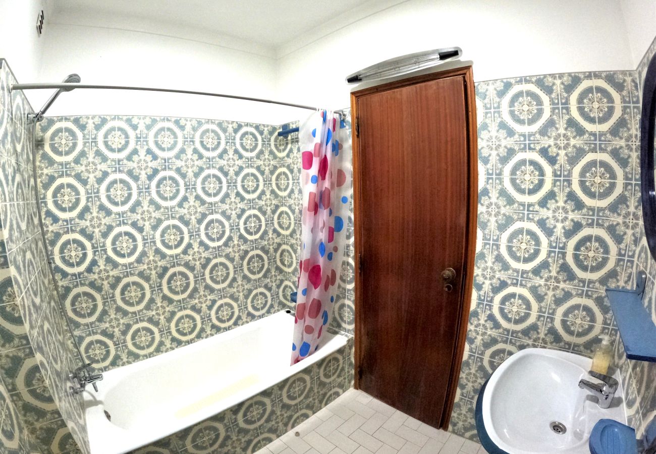 Apartment in São Domingos de Rana - Carcavelos, T3 Renovado, S. D. de Rana, Cascais