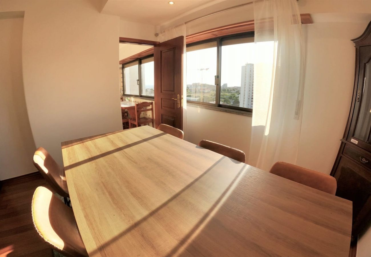 Apartment in Linda a Velha - Lisboa, apartamento T2 em condominio, Linda-a-Velha, Oeiras, Lisboa
