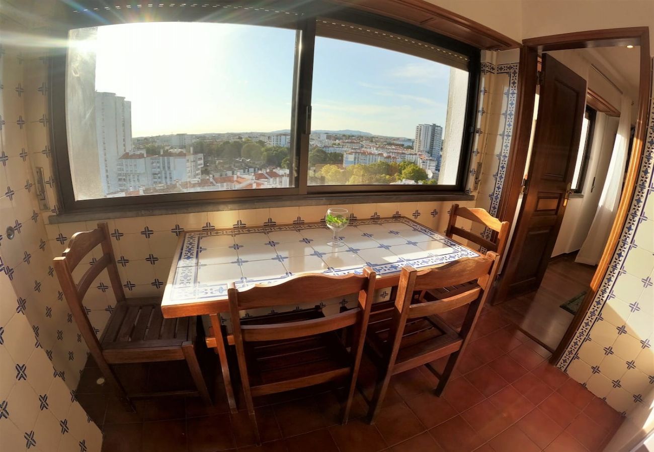 Apartment in Linda a Velha - Lisboa, apartamento T2 em condominio, Linda-a-Velha, Oeiras, Lisboa