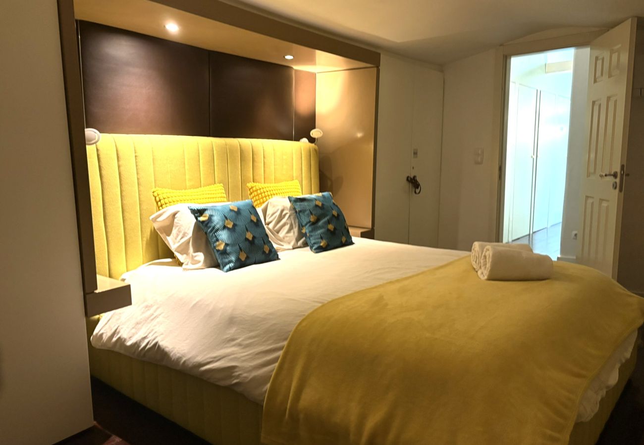 Apartment in Lisbon - Lisboa, Fabuloso apartamento T2 c/ terraço junto ao Rossio, Lisboa