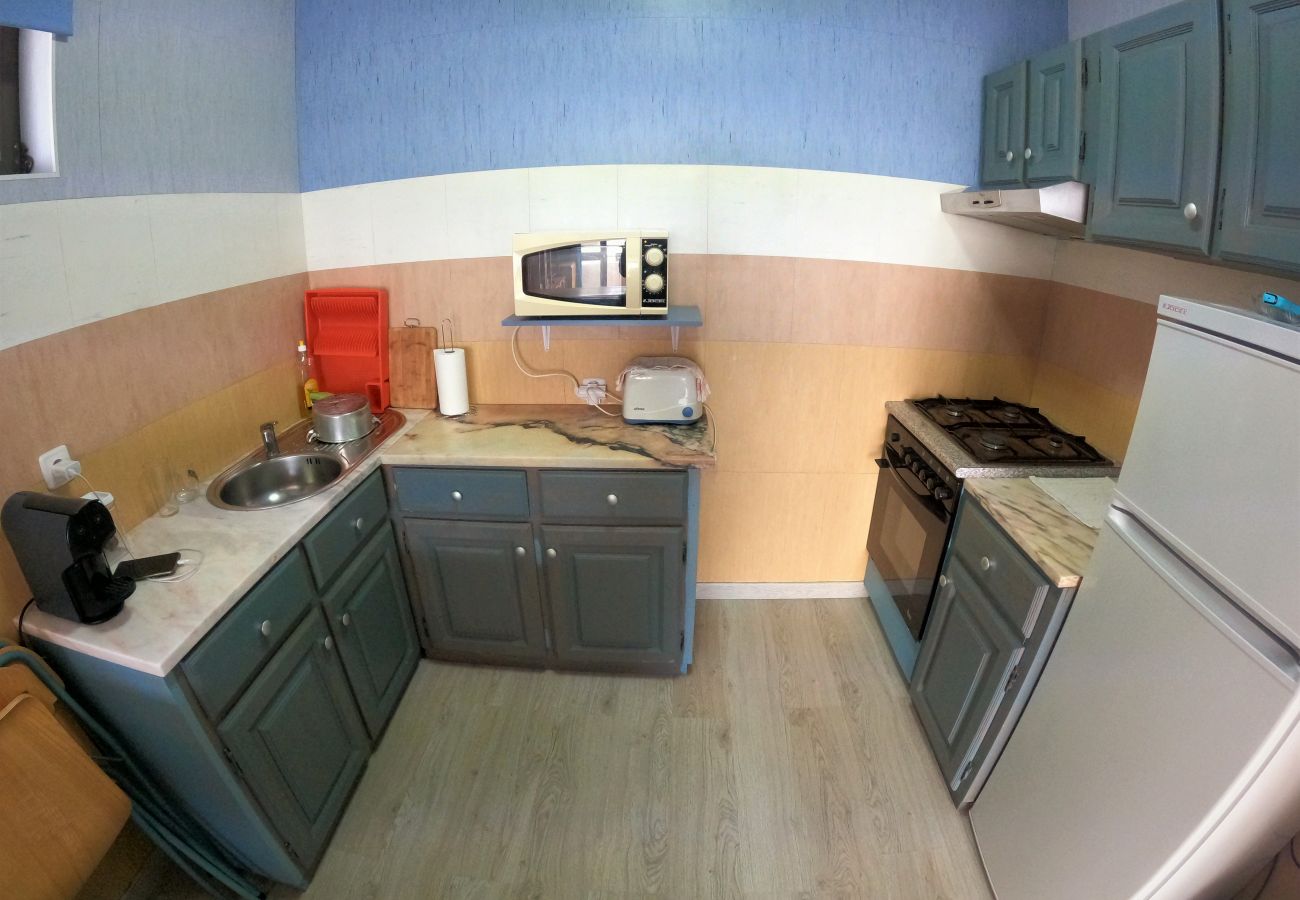 Apartment in Quarteira - Algarve, apartamento T1 moderno c/ varanda, Quarteira