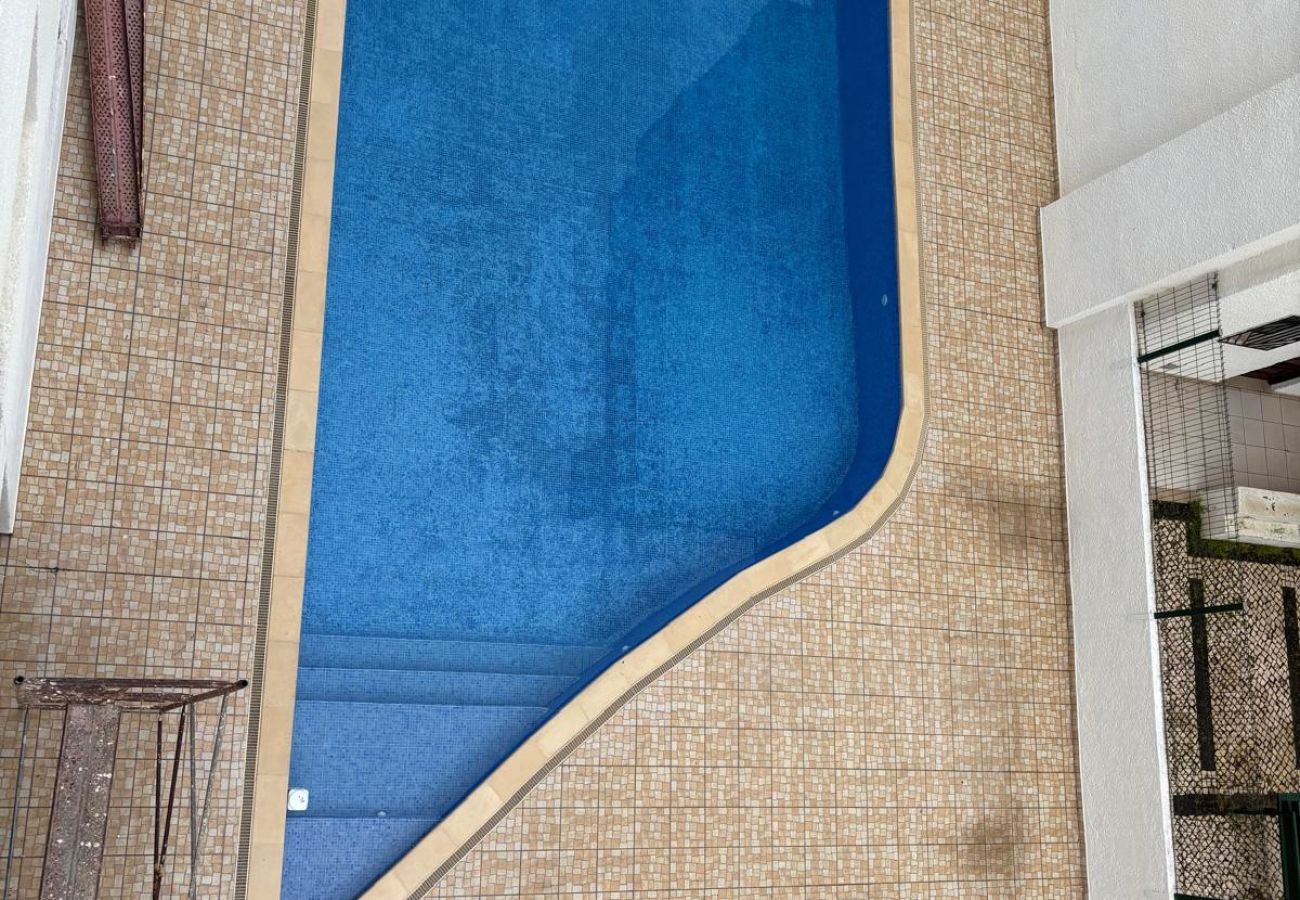 Apartment in Quarteira - Algarve, apartamento T1 moderno c/ varanda, Quarteira