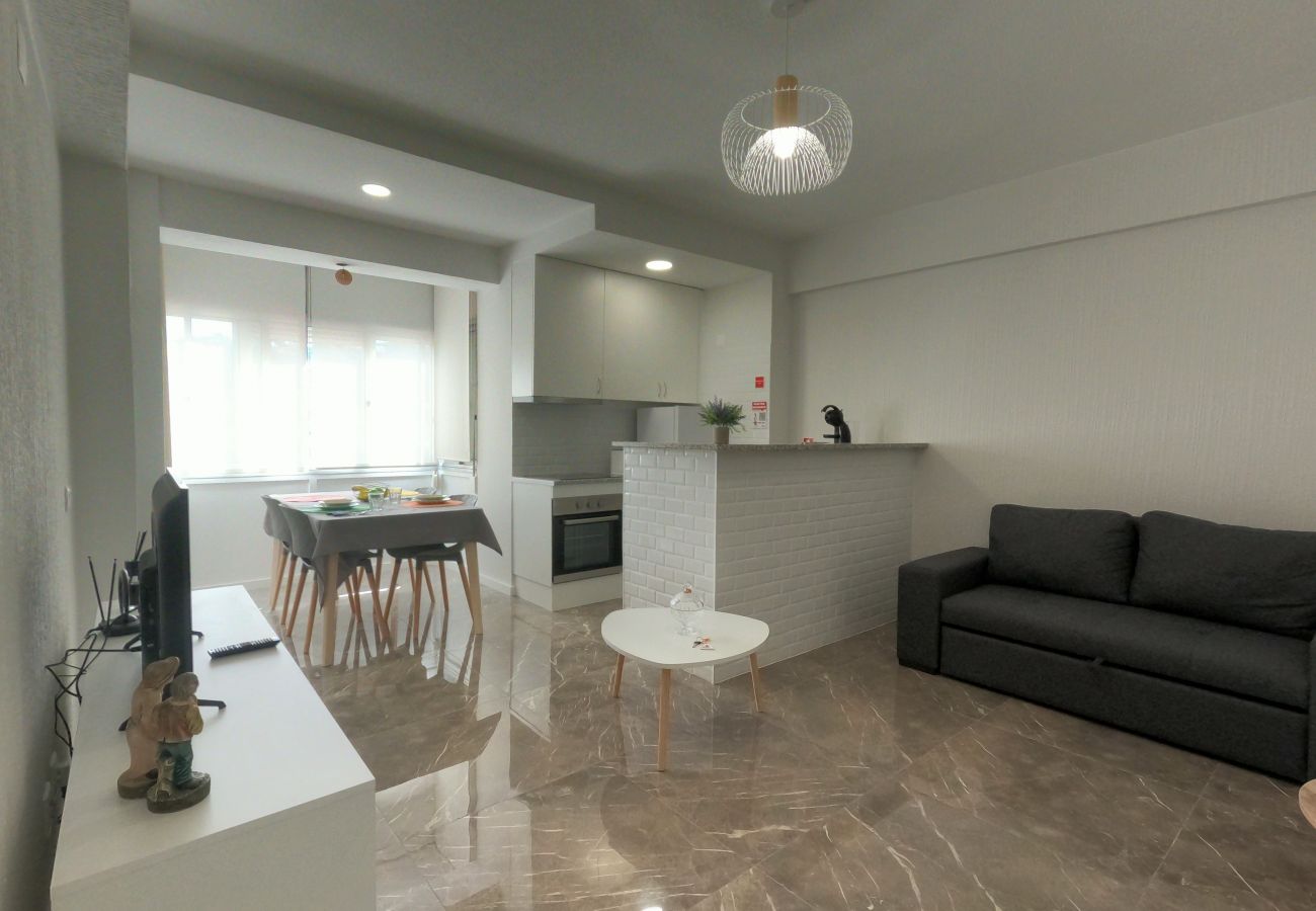 Apartment in Costa de Caparica - Caparica, apartamento T1 Renovado, Costa de Caparica, Lisboa 