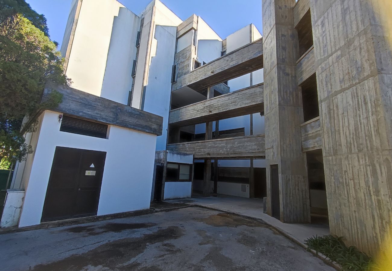 Apartment in Albufeira - Apartamento T2 com jardim privativo nos Apartamentos da Balaia, Albufeira, Algarve