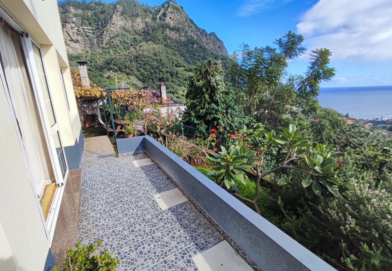House in Porto da Cruz - Madeira, Casa de 2 quartos com vista mar e Penha de Águia, Porto da Cruz, ilha da Madeira