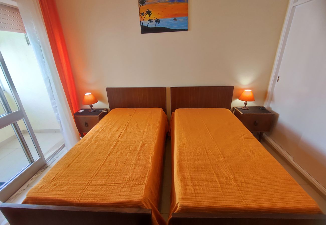 Apartment in Quarteira - Algarve, apartamento T1+1 acolhedor no centro de Quarteira