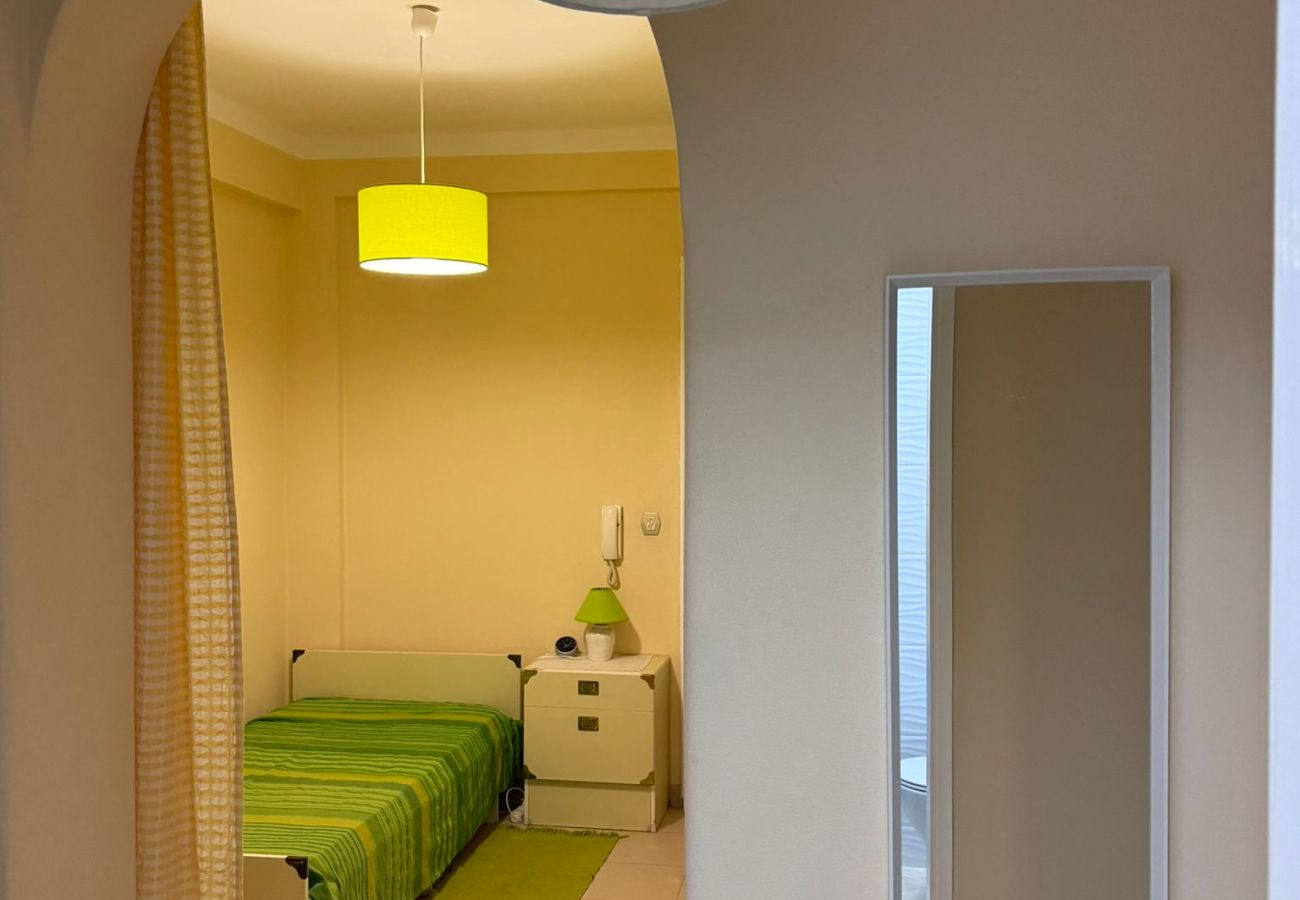 Apartment in Quarteira - Algarve, apartamento T1+1 acolhedor no centro de Quarteira