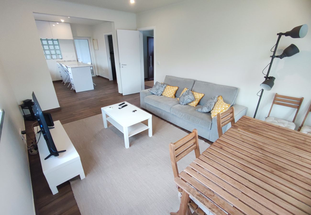 Apartment in Alcabideche - Cascais, Refúgio familiar em apartamento T2 com vista mar, Malveira da Serra, Cascais