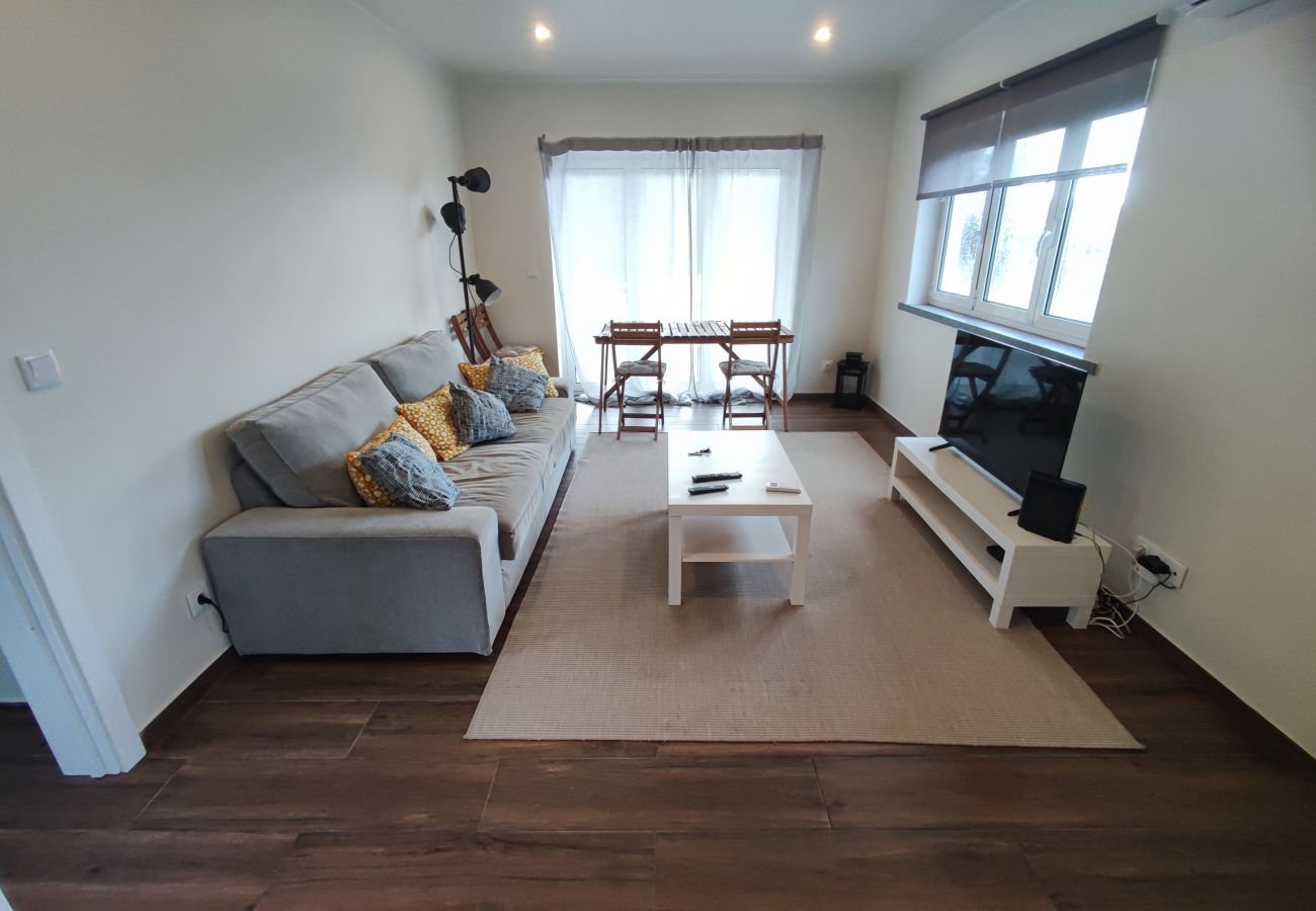 Apartment in Alcabideche - Cascais, Refúgio familiar em apartamento T2 com vista mar, Malveira da Serra, Cascais