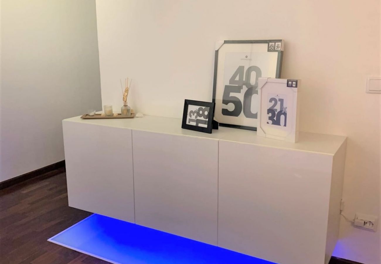 Appartement à Funchal - Madeira, apartamento de 3 quartos com vista mar no Funchal, ilha da Madeira