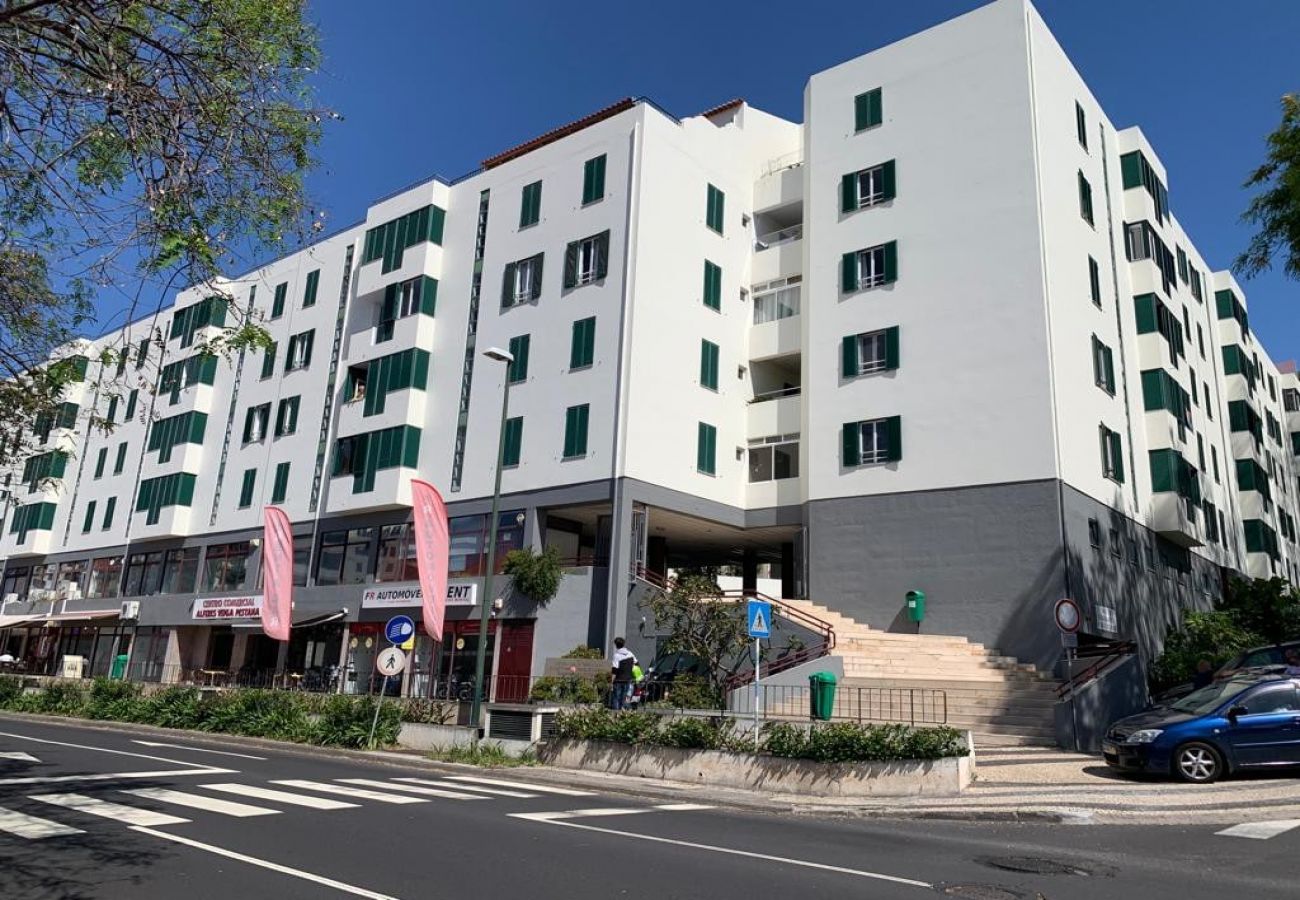 Appartement à Funchal - Madeira, apartamento de 3 quartos com vista mar no Funchal, ilha da Madeira