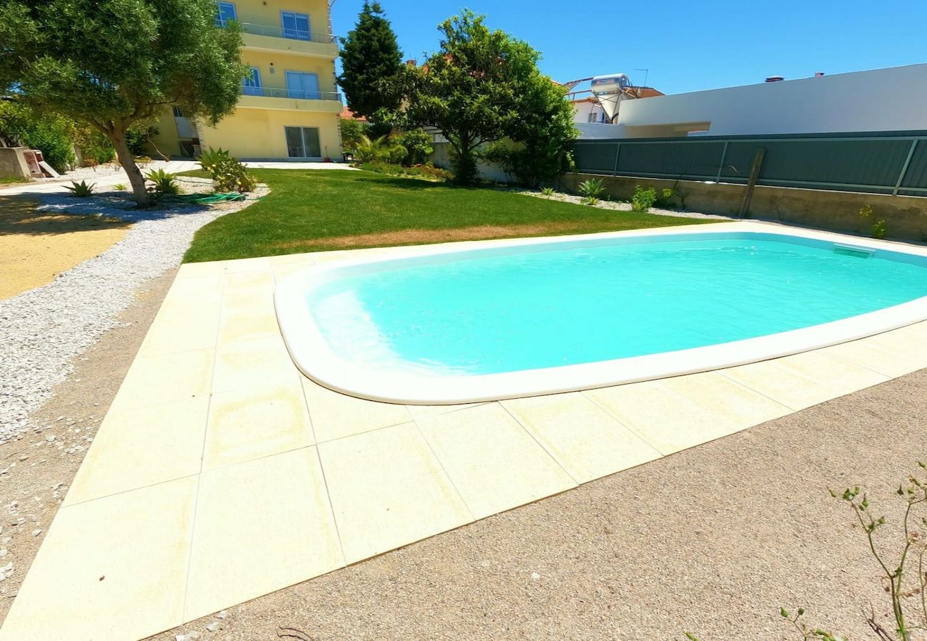 Appartement à Charneca de Caparica - Caparica, apartamento T2 c/ piscina, Charneca de Caparica, Lisboa