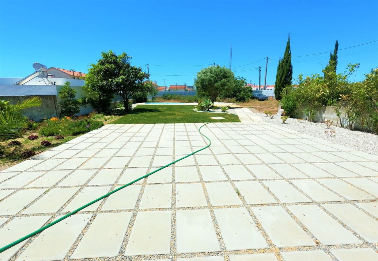Appartement à Charneca de Caparica - Caparica, apartamento T2 c/ piscina, Charneca de Caparica, Lisboa
