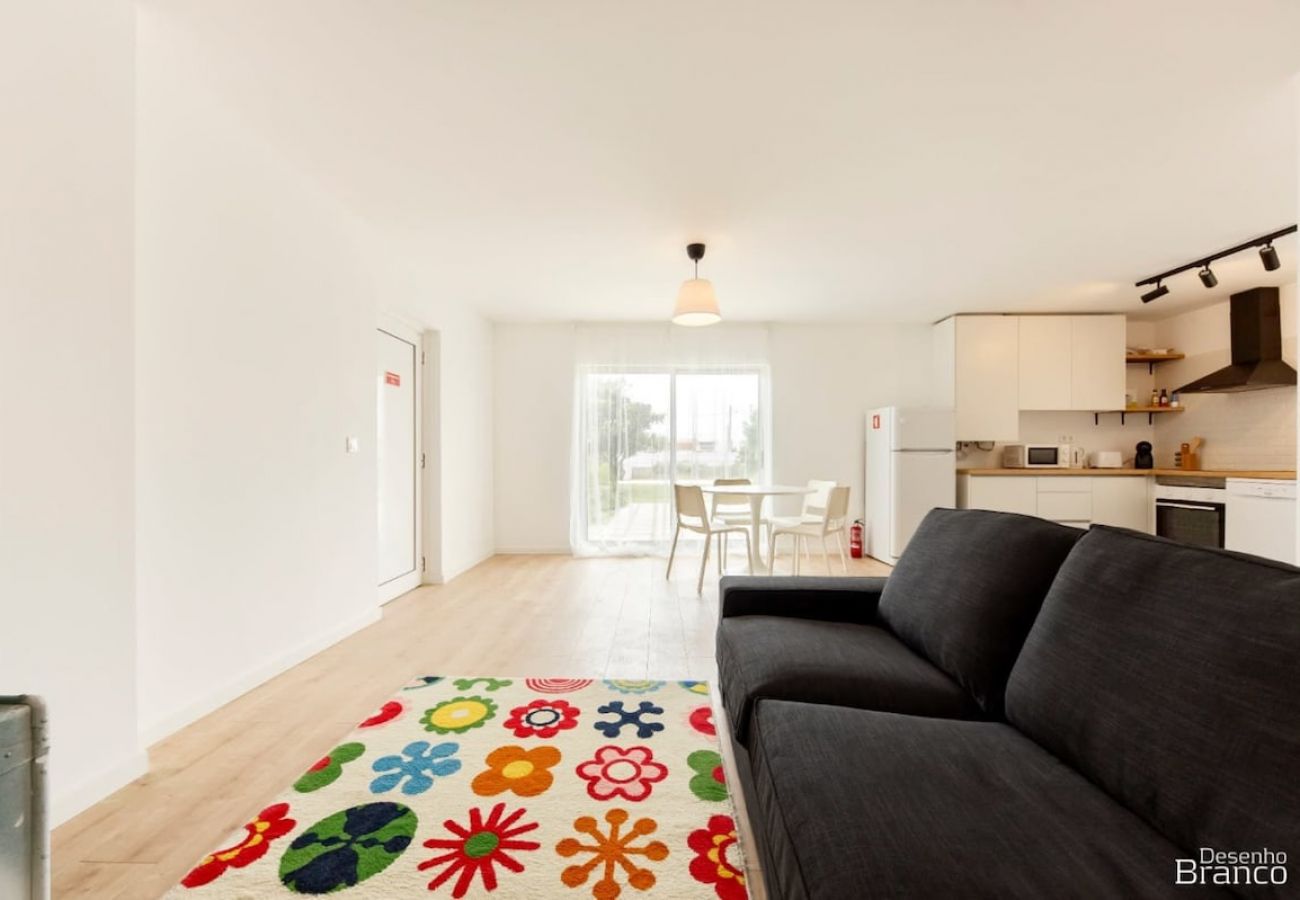 Appartement à Charneca de Caparica - Caparica, apartamento T2 c/ piscina, Charneca de Caparica, Lisboa