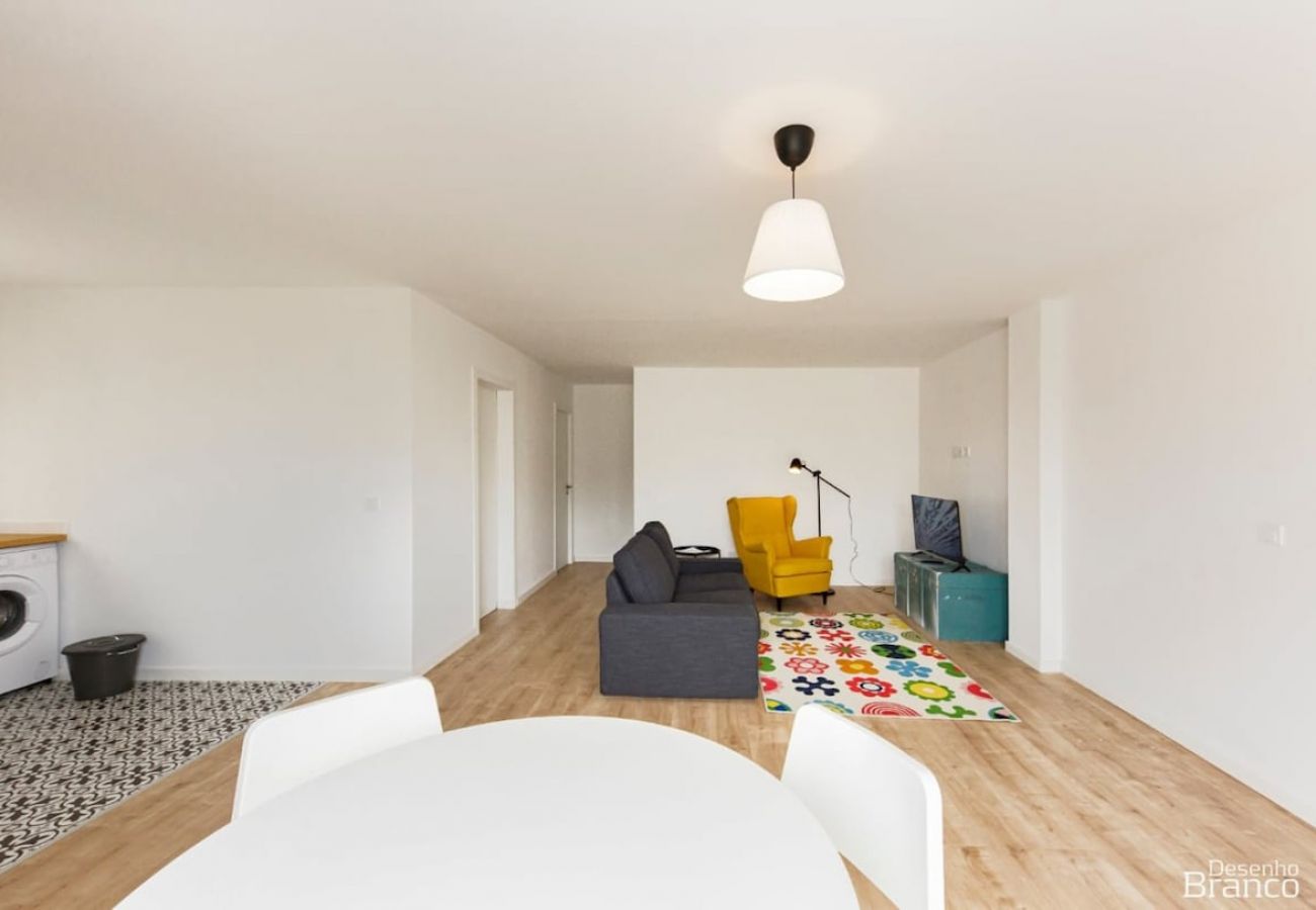 Appartement à Charneca de Caparica - Caparica, apartamento T2 c/ piscina, Charneca de Caparica, Lisboa