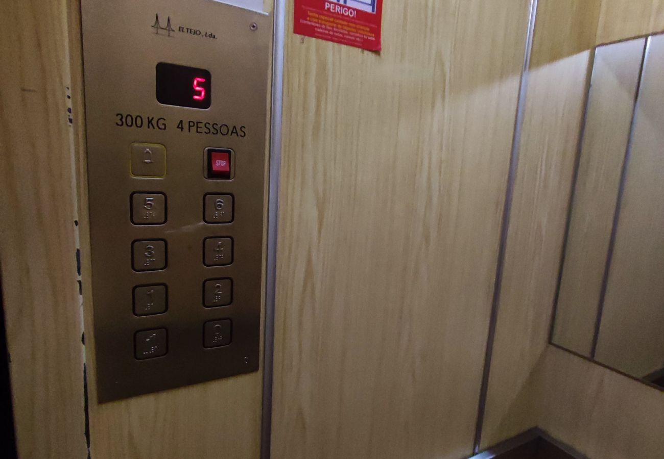 Appartement à Amadora - Lisboa, T2 espaçoso na Damaia, Lisboa