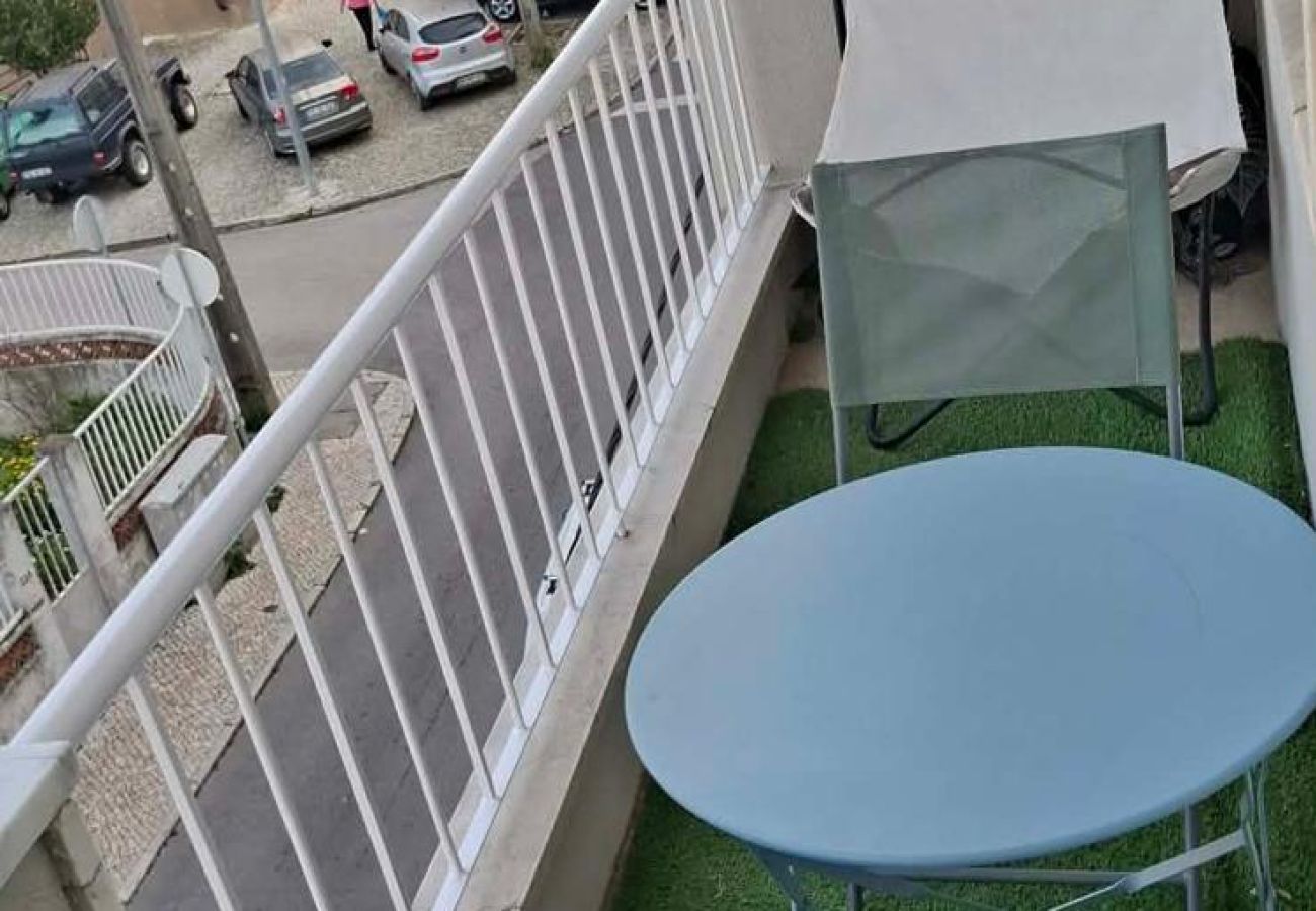 Appartement à Almada - Almada, apartamento T2 c/ varanda, Feijó, Lisboa