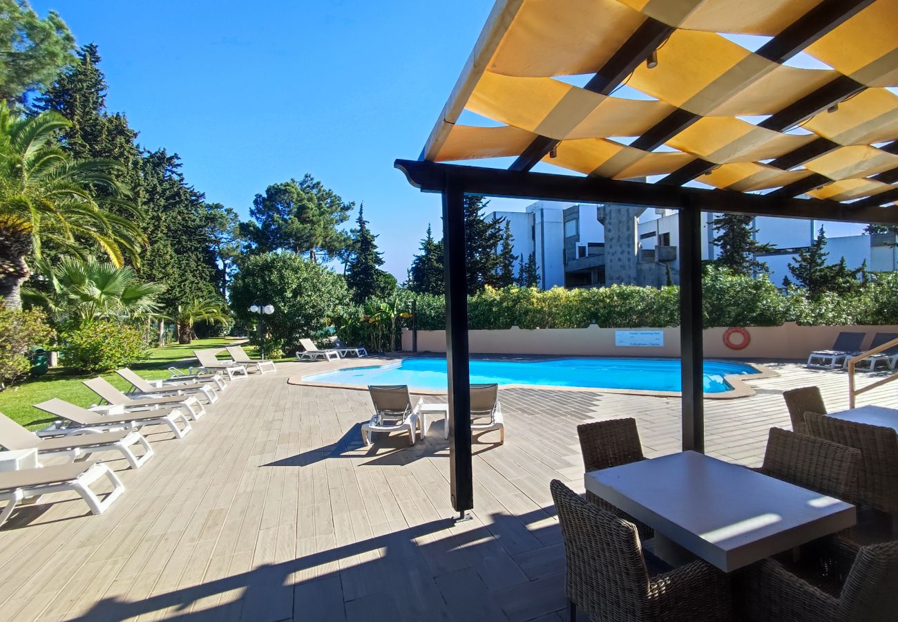 Appartement à Albufeira - Apartamento T2 com jardim privativo nos Apartamentos da Balaia, Albufeira, Algarve