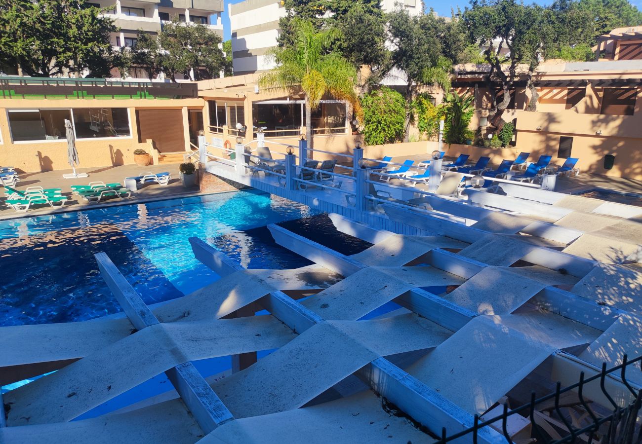 Appartement à Albufeira - Apartamento T2 com jardim privativo nos Apartamentos da Balaia, Albufeira, Algarve