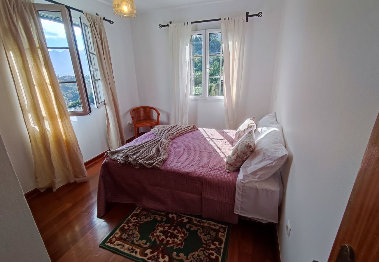 Maison à Porto da Cruz - Madeira, Casa de 2 quartos com vista mar e Penha de Águia, Porto da Cruz, ilha da Madeira