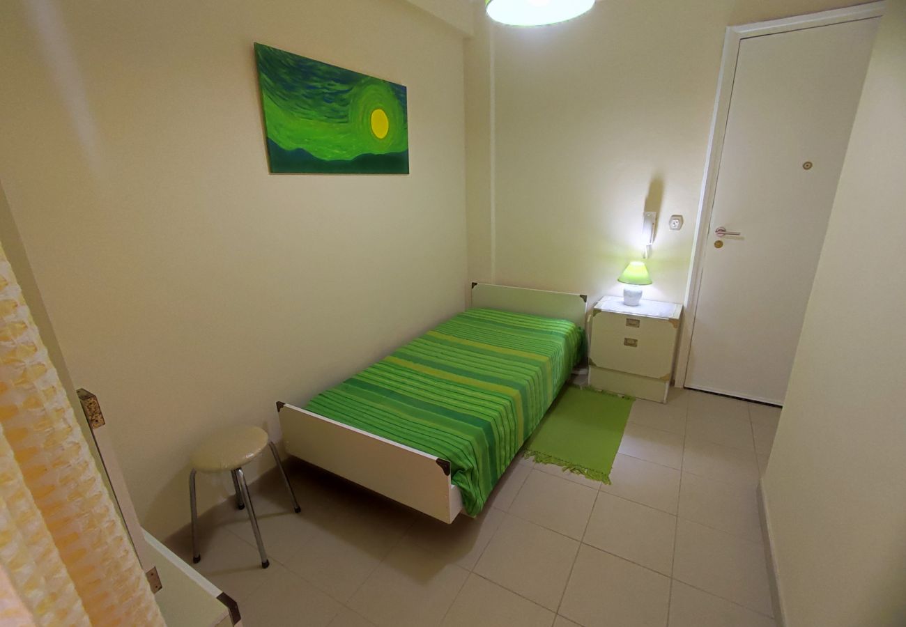 Appartement à Quarteira - Algarve, apartamento T1+1 acolhedor no centro de Quarteira