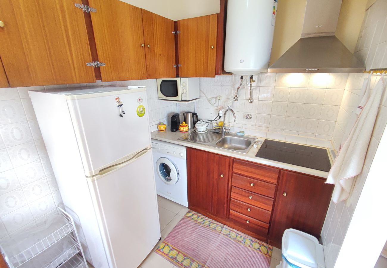 Appartement à Quarteira - Algarve, apartamento T1+1 acolhedor no centro de Quarteira