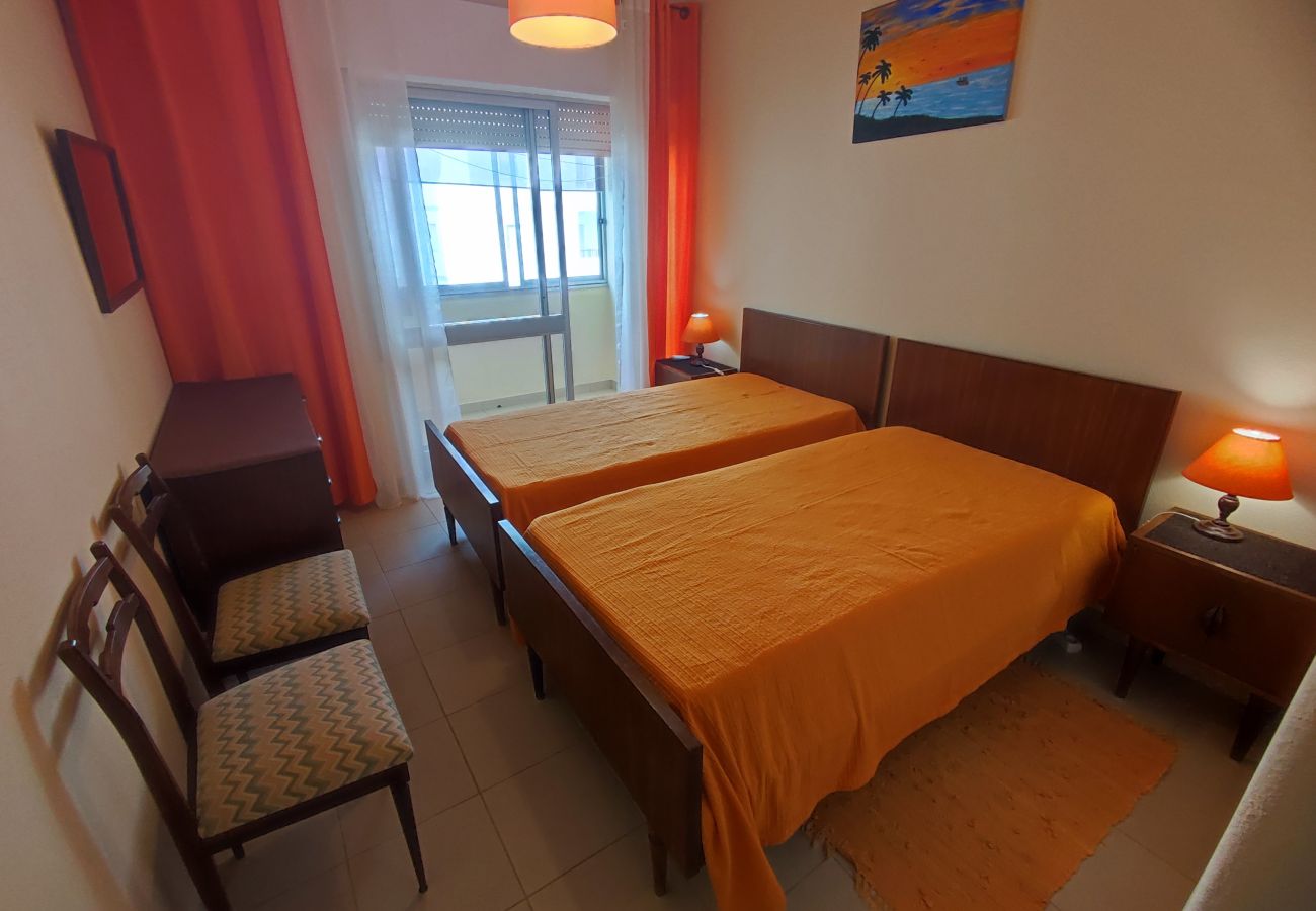 Appartement à Quarteira - Algarve, apartamento T1+1 acolhedor no centro de Quarteira