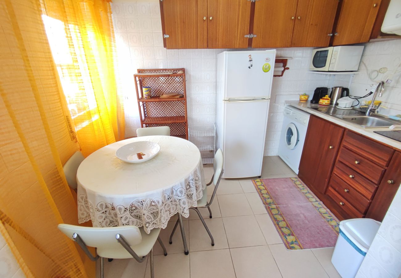 Appartement à Quarteira - Algarve, apartamento T1+1 acolhedor no centro de Quarteira