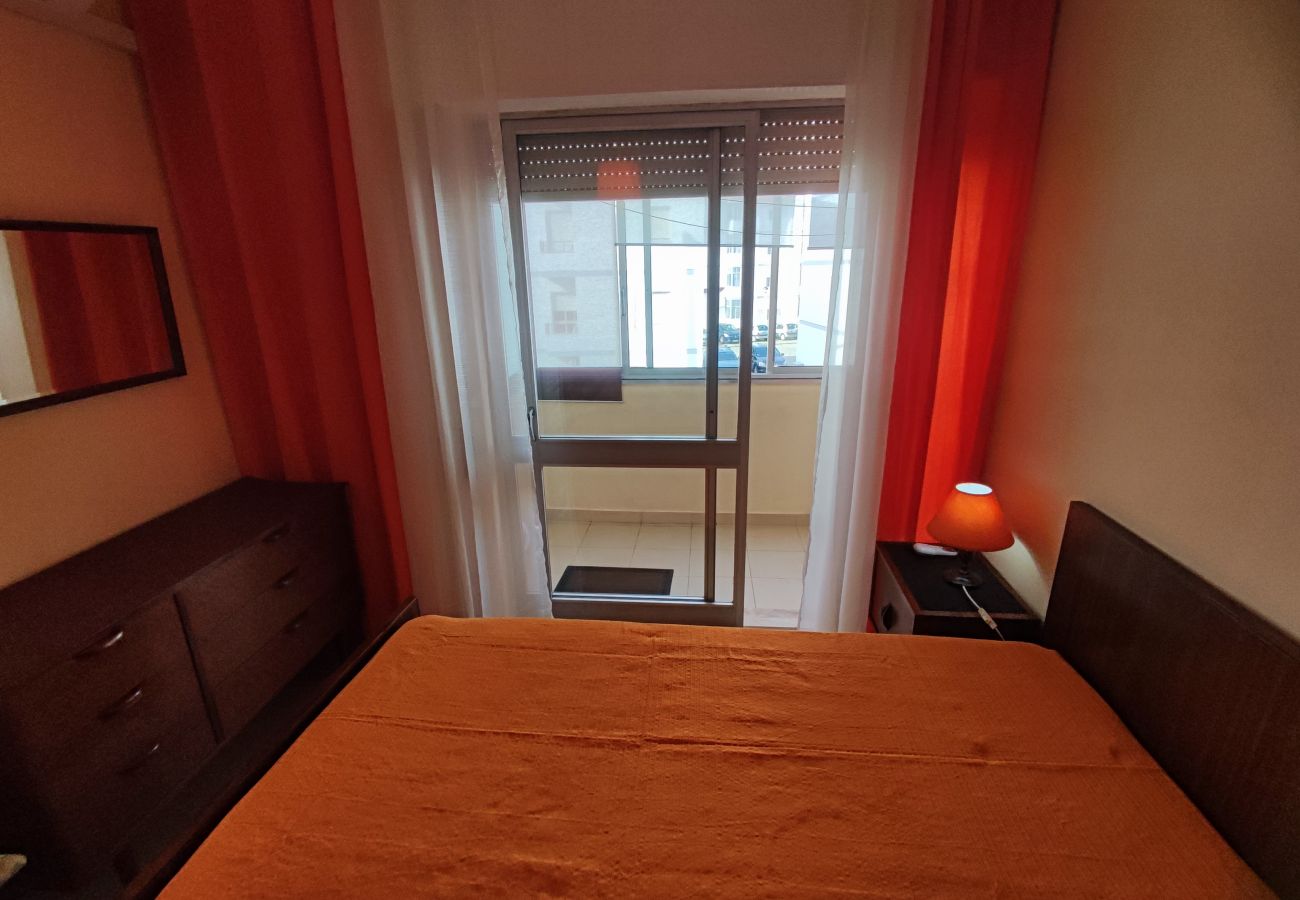 Appartement à Quarteira - Algarve, apartamento T1+1 acolhedor no centro de Quarteira