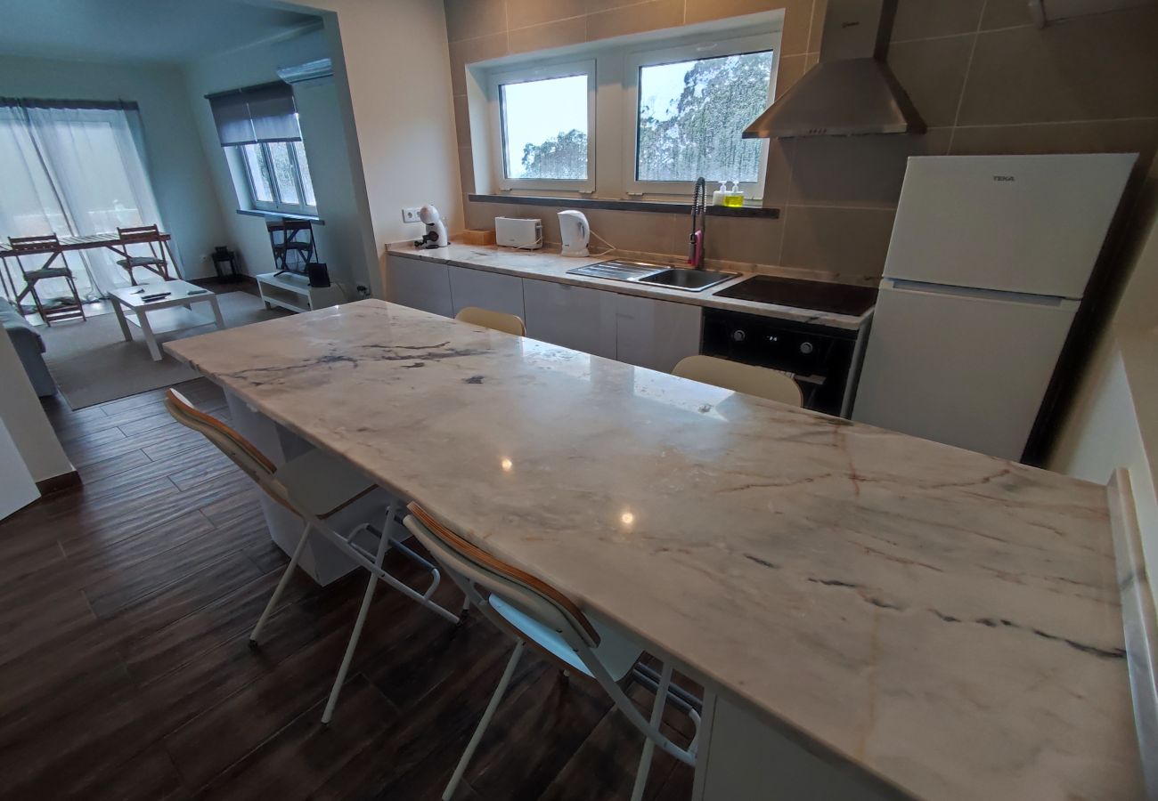 Appartement à Alcabideche - Cascais, Refúgio familiar em apartamento T2 com vista mar, Malveira da Serra, Cascais