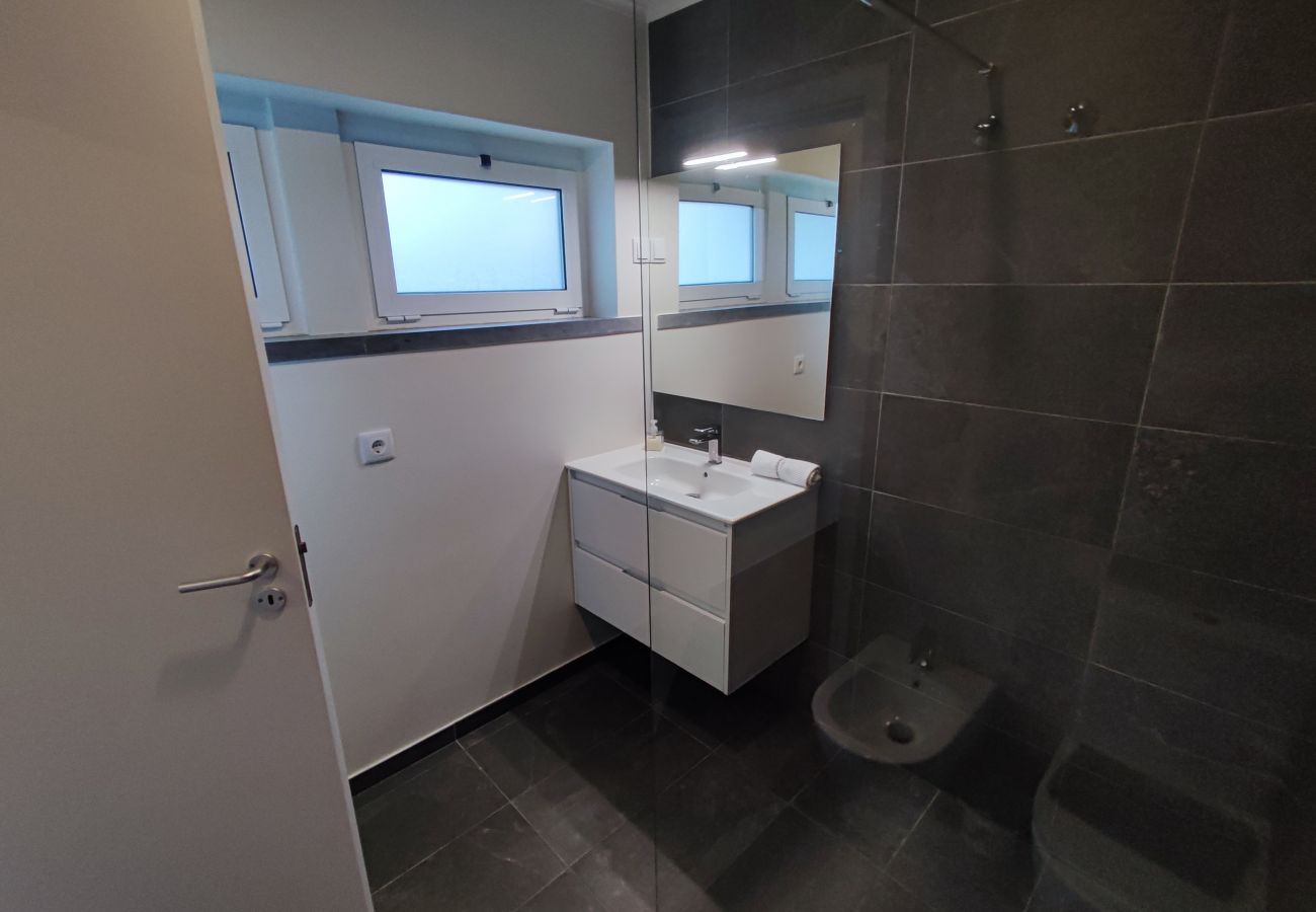 Appartement à Alcabideche - Cascais, Refúgio familiar em apartamento T2 com vista mar, Malveira da Serra, Cascais