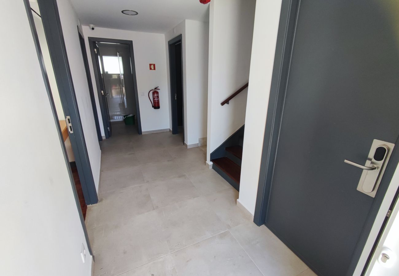 Chambres d'hôtes à Lisbonne - Lisbon Airport GuestHouse GAL Olivais – Conforto, Terraço e Localização Premium nos Olivais